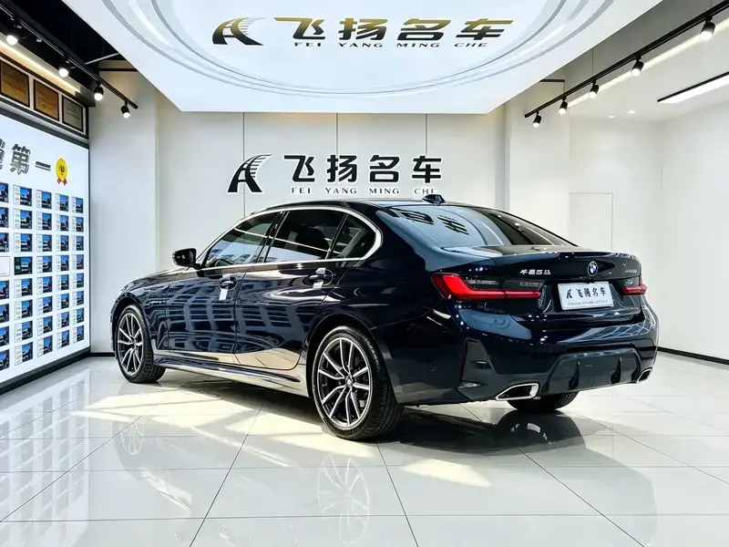 2023 BMW 3 серии с пробегом 34 000 км