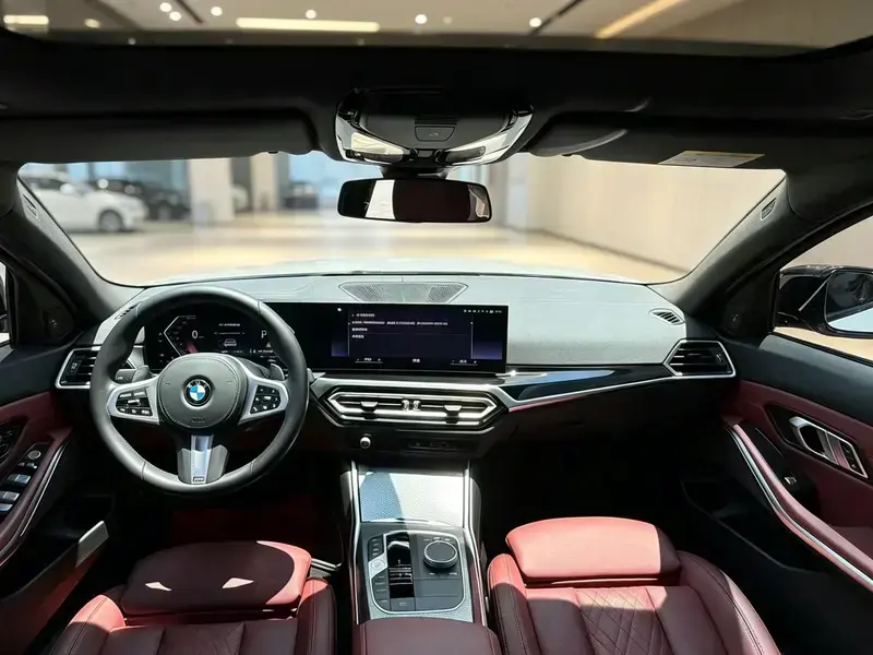 2023 BMW 3 серии с пробегом 34 000 км