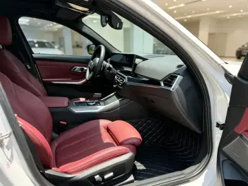 2023 BMW 3 серии с пробегом 34 000 км