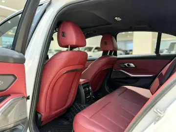 2023 BMW 3 серии с пробегом 34 000 км