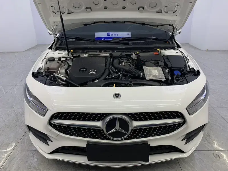 2022 Mercedes-Benz A-Класс с пробегом 28 000 км