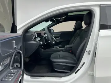2024 Mercedes-Benz A-Класс с пробегом 14 600 км