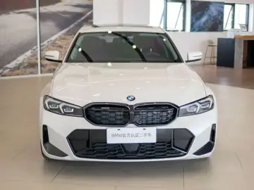2025 BMW 3 серии с пробегом 29 900 км