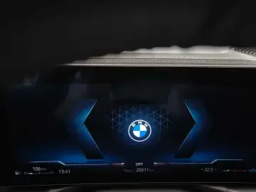 2025 BMW 3 серии с пробегом 29 900 км