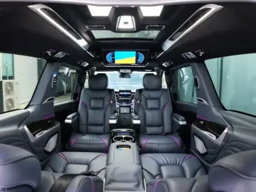 2022 Mercedes-Benz V-Класс с пробегом 27 000 км