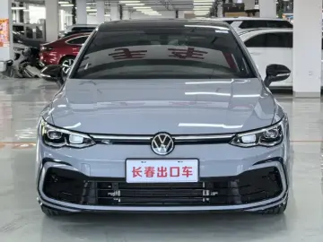 2023 Volkswagen Golf с пробегом 31 000 км