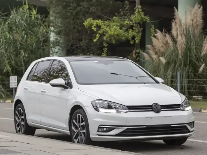 2020 Volkswagen Golf с пробегом 56 000 км