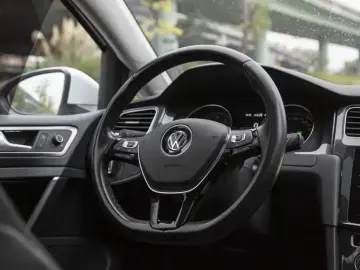 2020 Volkswagen Golf с пробегом 56 000 км