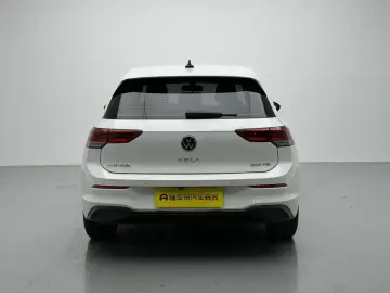 2021 Volkswagen Golf с пробегом 15 700 км