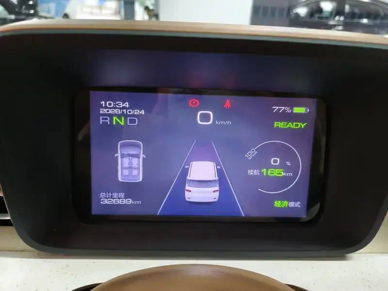 2024 Wuling Mini EV с пробегом 32 700 км