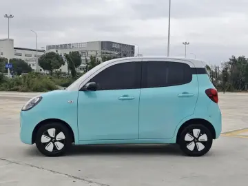 2025 Wuling Mini EV с пробегом 14 600 км