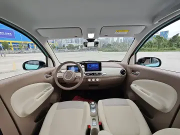 2025 Wuling Mini EV с пробегом 14 600 км