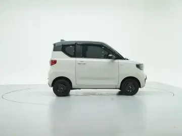 2022 Wuling Mini EV с пробегом 36 400 км