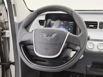 2022 Wuling Mini EV с пробегом 36 400 км