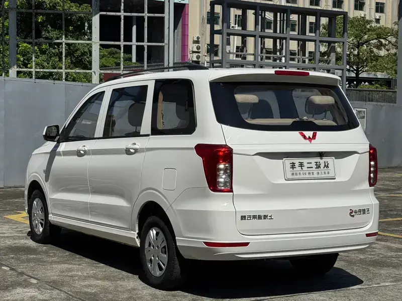 2021 Wuling Hongguang с пробегом 63 000 км