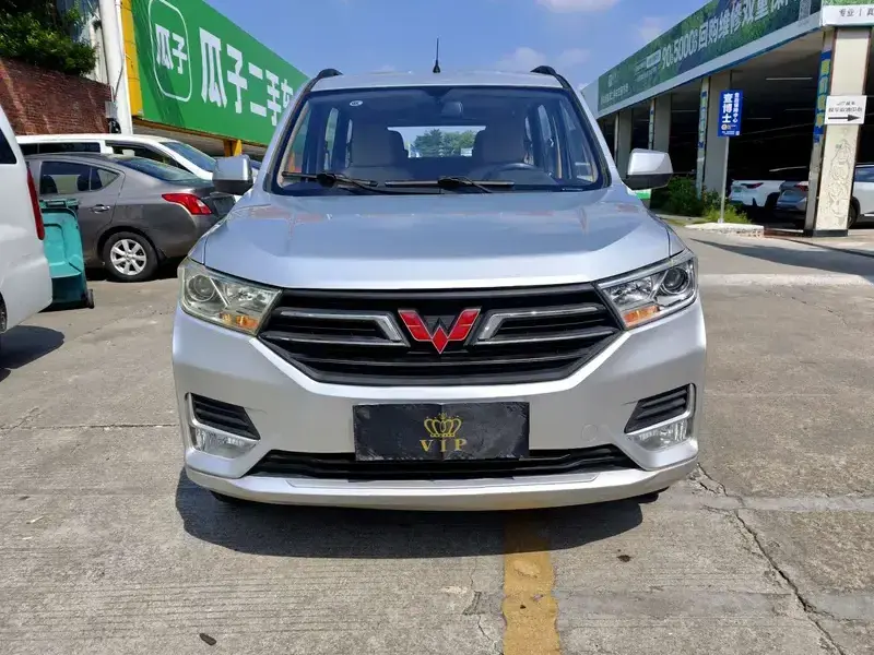 2020 Wuling Hongguang с пробегом 42 000 км