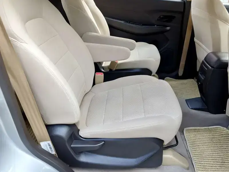 2020 Wuling Hongguang с пробегом 42 000 км