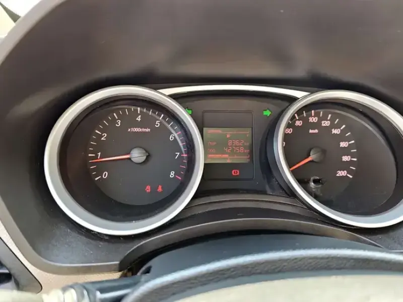 2020 Wuling Hongguang с пробегом 42 000 км