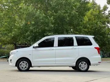 2021 Wuling Hongguang с пробегом 56 000 км