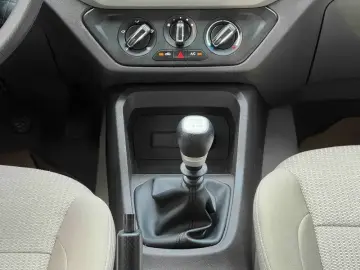 2021 Wuling Hongguang с пробегом 56 000 км