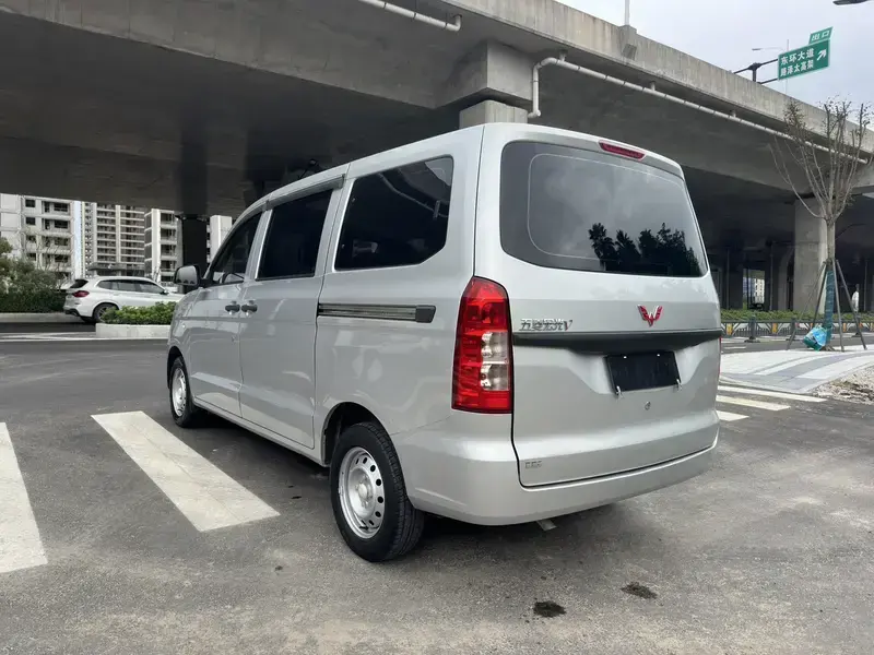 2022 Wuling Hongguang V с пробегом 57 000 км