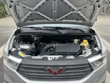 2022 Wuling Hongguang V с пробегом 57 000 км