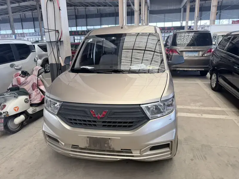 2022 Wuling Hongguang V с пробегом 89 000 км