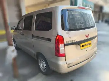 2022 Wuling Hongguang V с пробегом 19 400 км