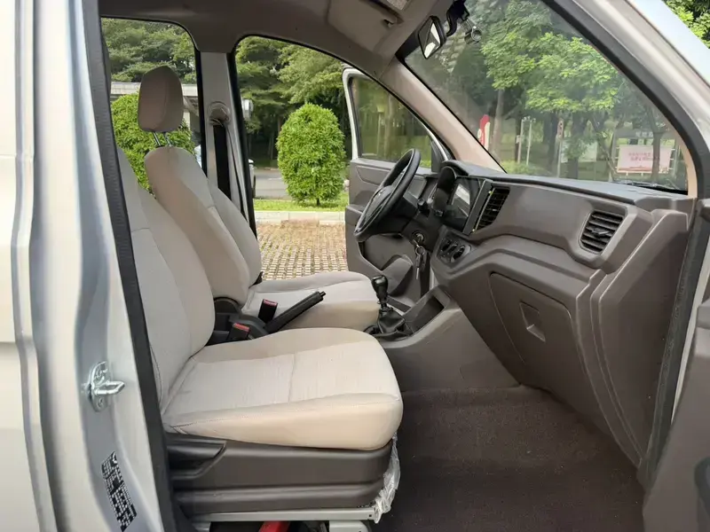 2021 Wuling Hongguang V с пробегом 47 000 км