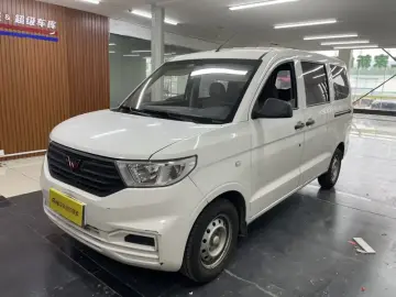 2022 Wuling Hongguang V с пробегом 75 000 км
