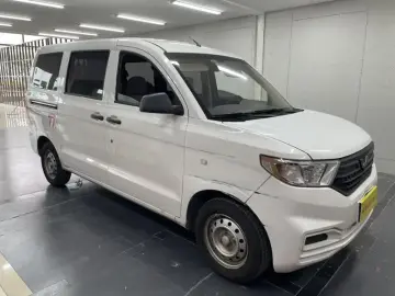2022 Wuling Hongguang V с пробегом 75 000 км