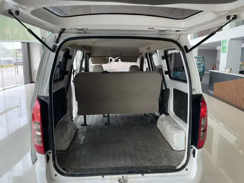 2022 Wuling Hongguang V с пробегом 75 000 км