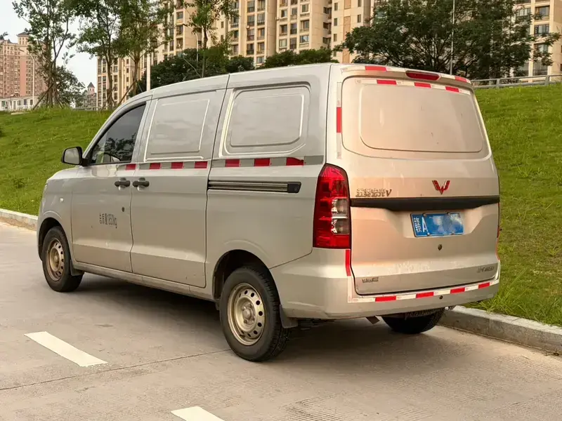 2022 Wuling Hongguang V с пробегом 30 000 км