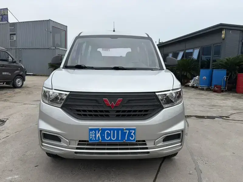 2022 Wuling Hongguang V с пробегом 70 000 км