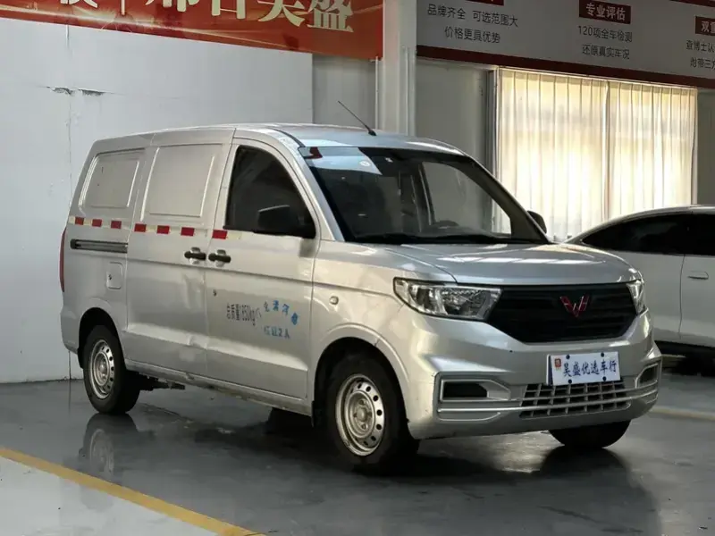 2021 Wuling Hongguang V с пробегом 57 000 км