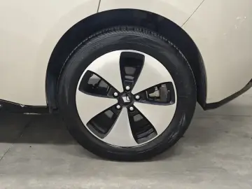 2023 Baojun Cloud с пробегом 24 800 км