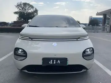 2023 Baojun Cloud с пробегом 32 000 км