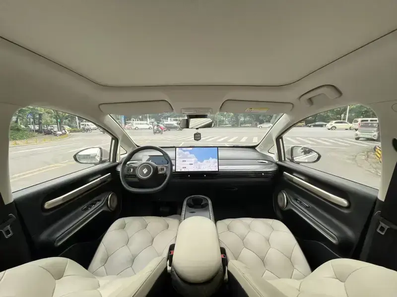 2023 Baojun Cloud с пробегом 32 000 км