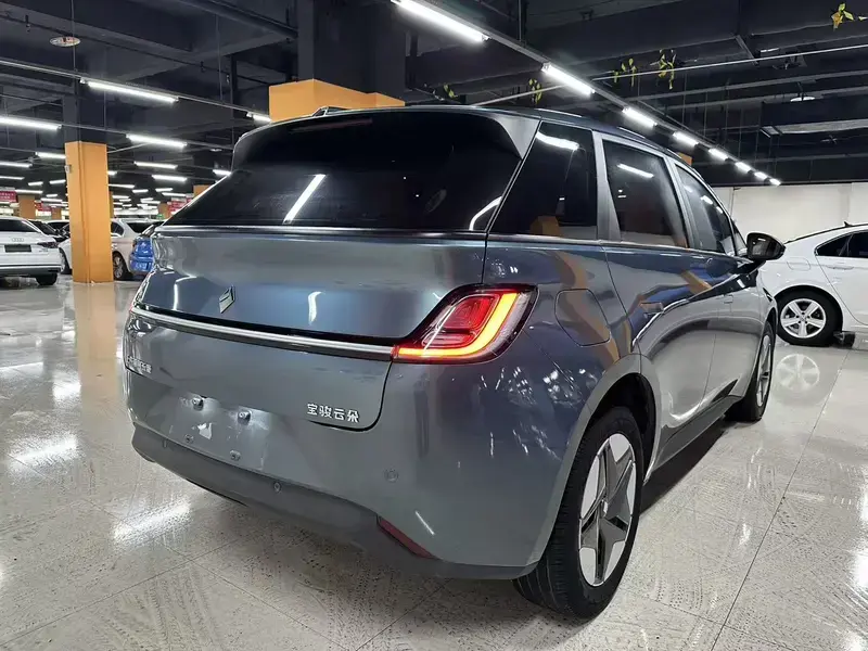 2023 Baojun Cloud с пробегом 35 000 км