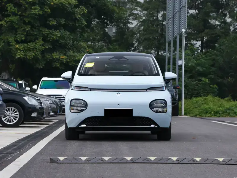 2023 Baojun Cloud с пробегом 100 км