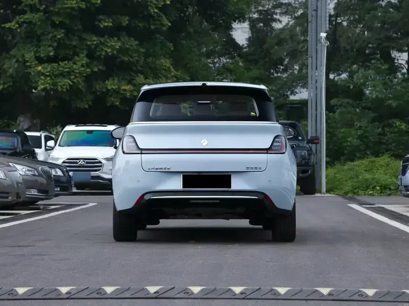 2023 Baojun Cloud с пробегом 100 км