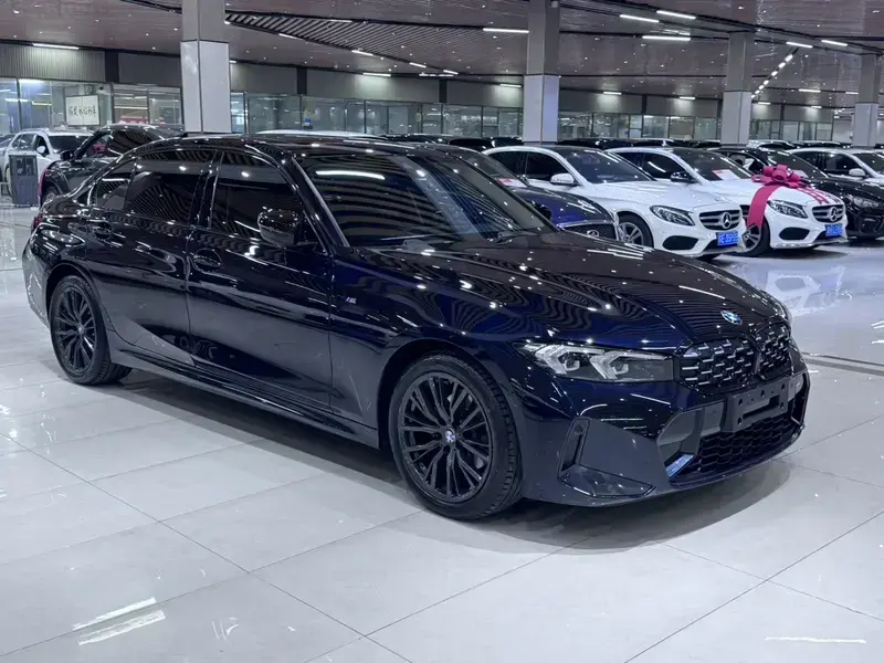2023 BMW 3 серии с пробегом 63 000 км