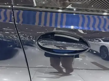 2023 BMW 3 серии с пробегом 63 000 км