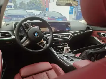 2023 BMW 3 серии с пробегом 31 000 км