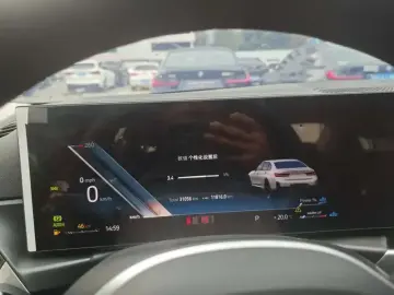 2023 BMW 3 серии с пробегом 31 000 км