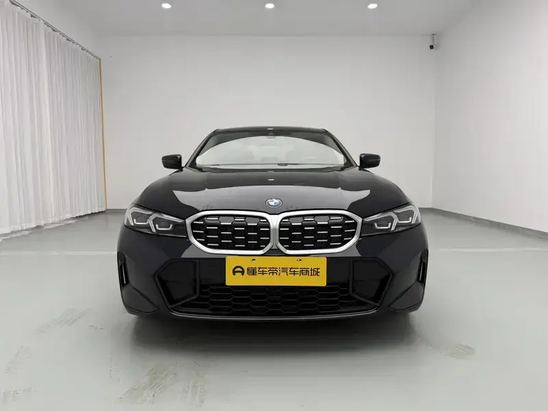2023 BMW 3 серии с пробегом 52 700 км