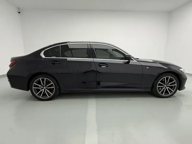 2023 BMW 3 серии с пробегом 52 700 км