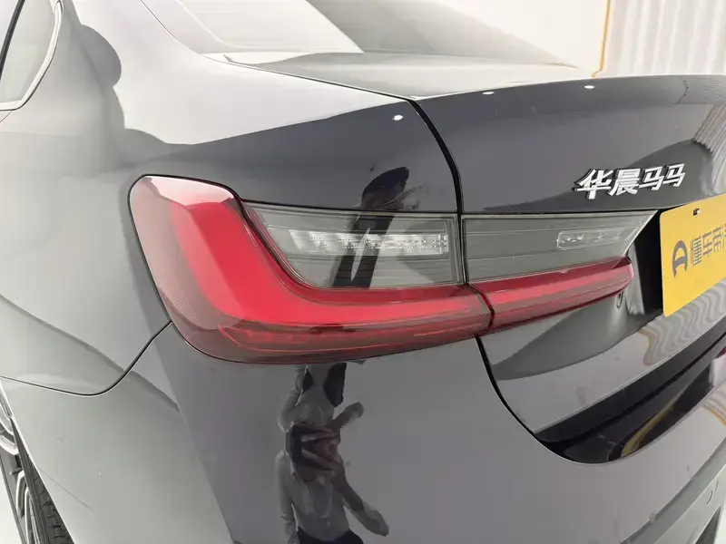 2023 BMW 3 серии с пробегом 52 700 км