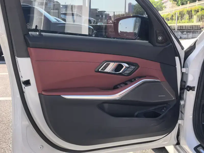 2026 BMW 3 серии с пробегом 3 000 км