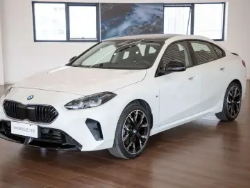 2025 BMW M235L с пробегом 16 900 км